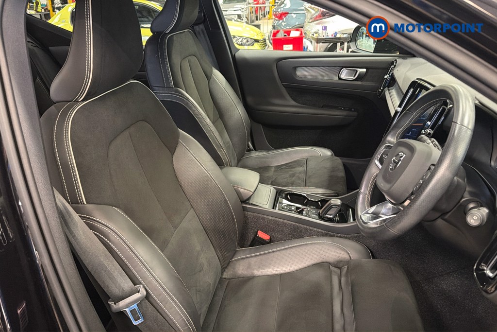 Volvo Xc40 R Design Pro Automatic Petrol SUV - Stock Number (1646791) - 22nd supplementary image