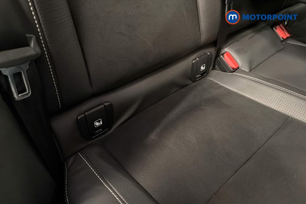 Volvo Xc40 R Design Pro Automatic Petrol SUV - Stock Number (1646791) - 29th supplementary image