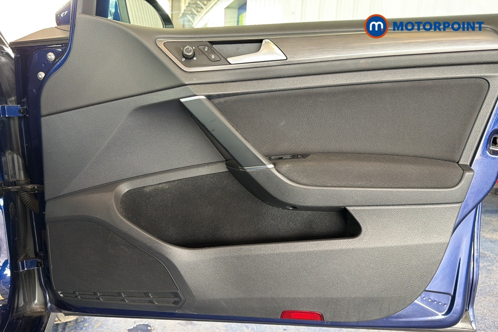 Volkswagen Golf SE Automatic Petrol Hatchback - Stock Number (1646859) - 18th supplementary image