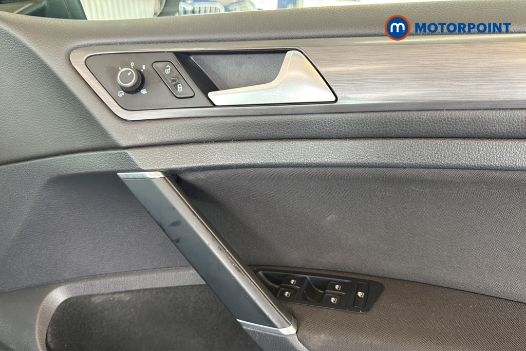 Volkswagen Golf SE Automatic Petrol Hatchback - Stock Number (1646859) - 19th supplementary image