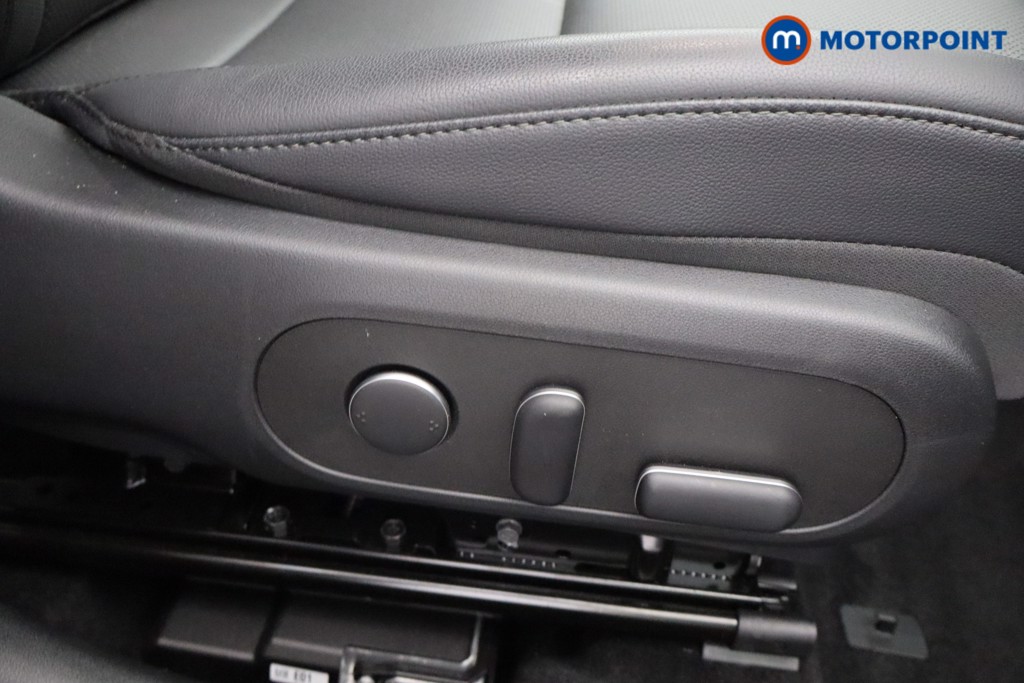 Hyundai Kona Ultimate Automatic Petrol SUV - Stock Number (1647500) - 12th supplementary image