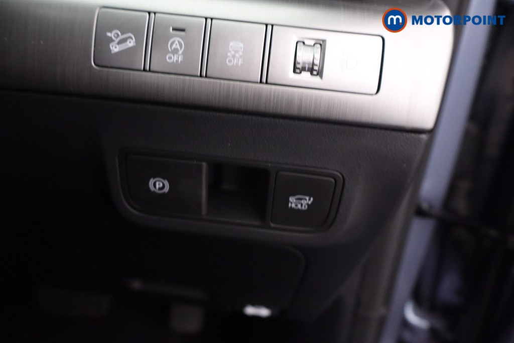 Hyundai Kona Ultimate Automatic Petrol SUV - Stock Number (1647500) - 14th supplementary image