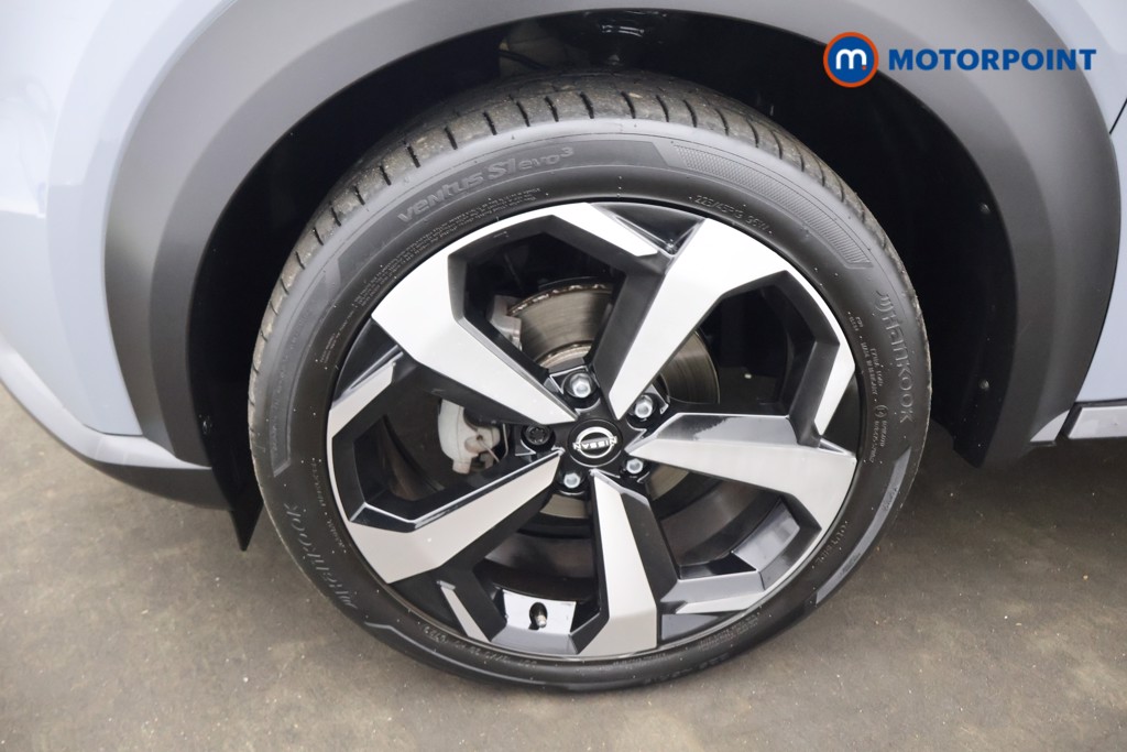 Nissan Juke Tekna Automatic Petrol SUV - Stock Number (1647558) - 22nd supplementary image