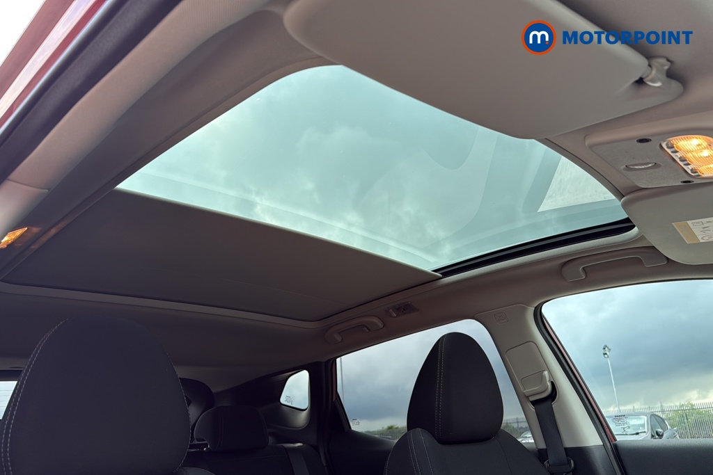 Nissan Qashqai N-Connecta Manual Petrol SUV - Stock Number (1647688) - 993rd supplementary image