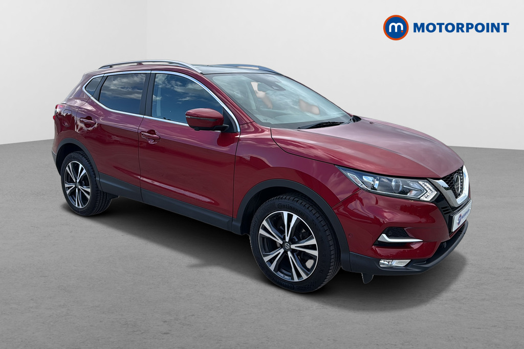 Nissan Qashqai N-Connecta Manual Petrol SUV - Stock Number (1647688) - Drivers side front corner