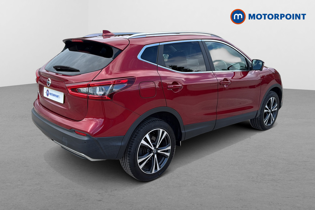 Nissan Qashqai N-Connecta Manual Petrol SUV - Stock Number (1647688) - Passenger side rear corner