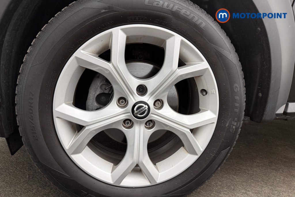 Nissan Juke N-Connecta Manual Petrol SUV - Stock Number (1647767) - 12th supplementary image