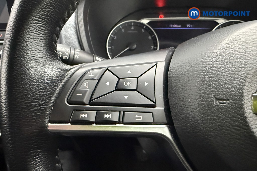 Nissan Juke N-Connecta Manual Petrol SUV - Stock Number (1647767) - 14th supplementary image