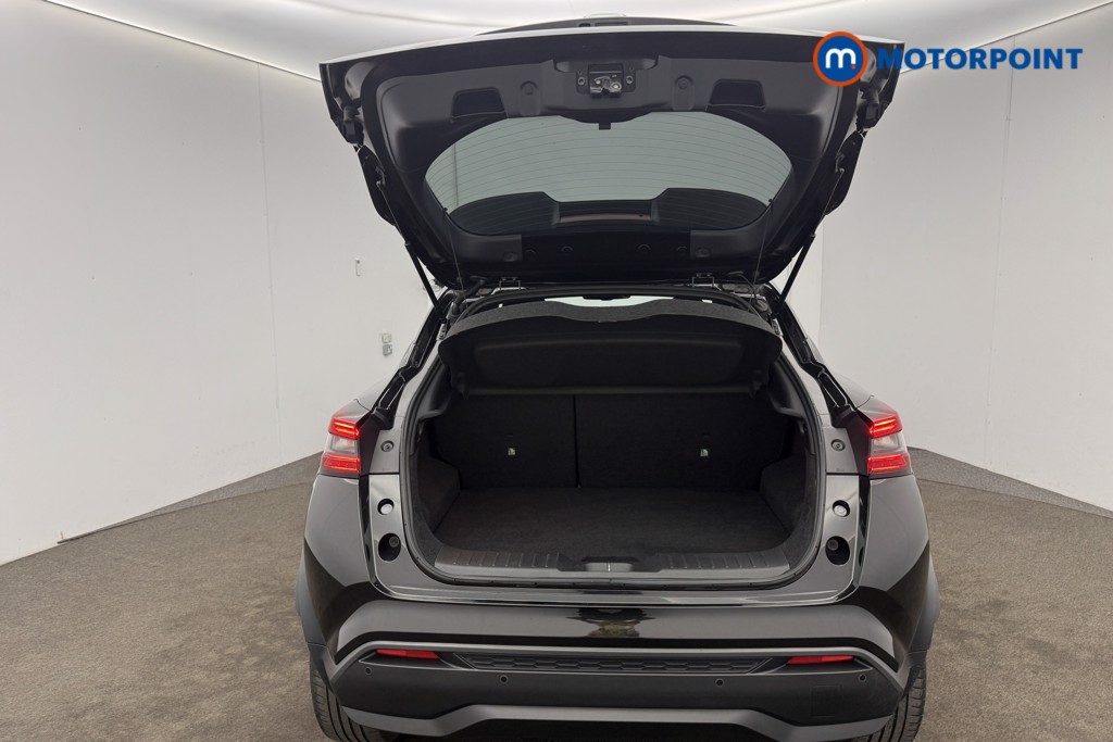 Nissan Juke N-Connecta Manual Petrol SUV - Stock Number (1647767) - 20th supplementary image