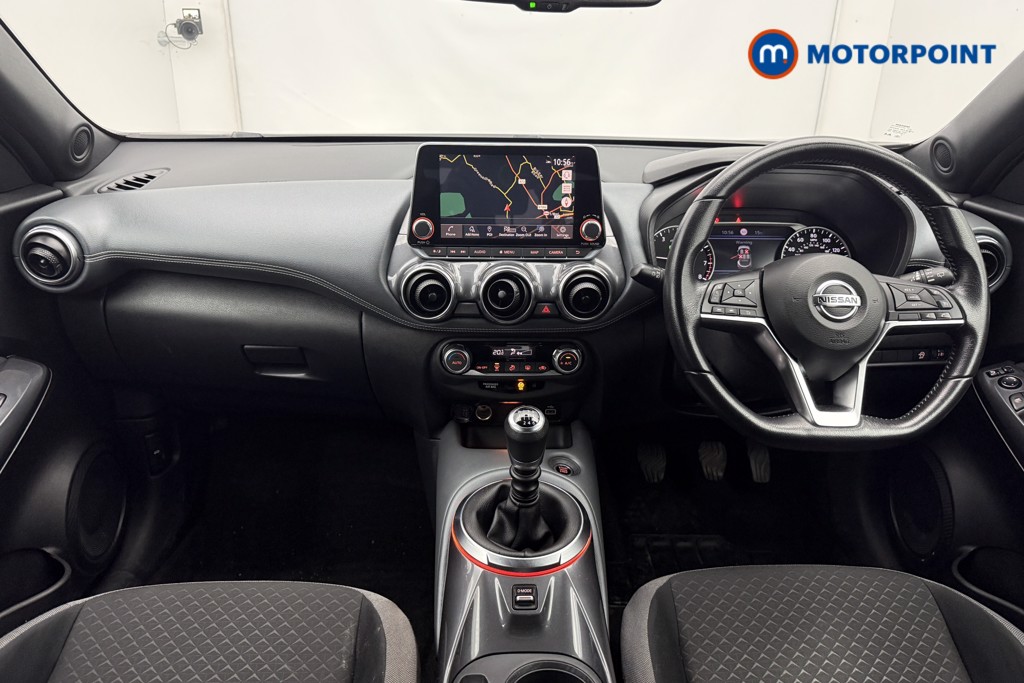 Nissan Juke N-Connecta Manual Petrol SUV - Stock Number (1647767) - 1st supplementary image