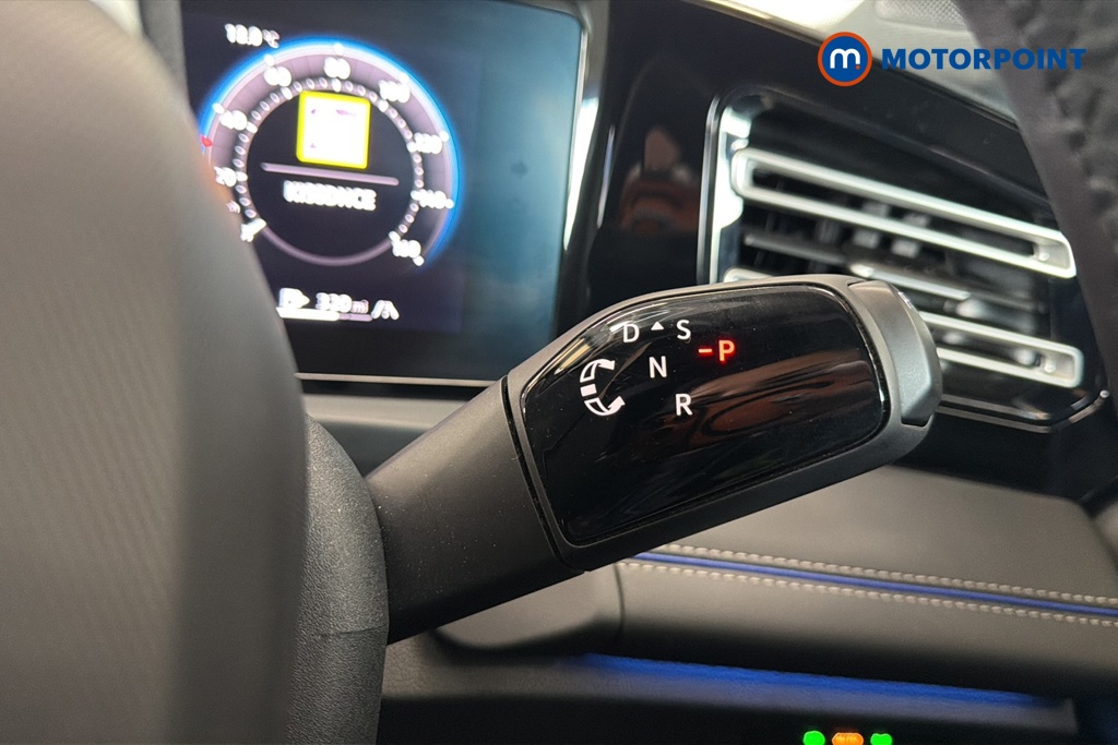 Volkswagen Tiguan R-Line Automatic Petrol SUV - Stock Number (1647795) - 6th supplementary image