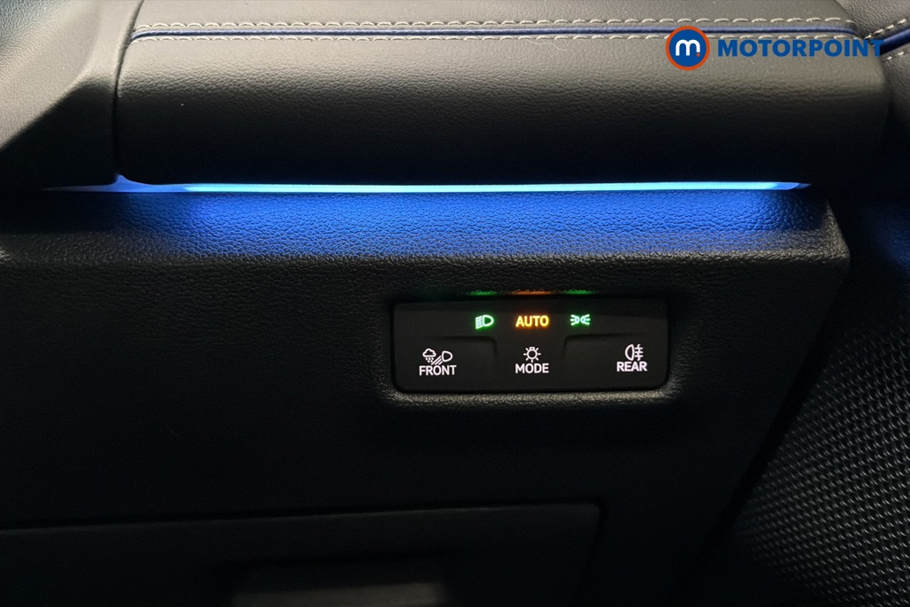 Volkswagen Tiguan R-Line Automatic Petrol SUV - Stock Number (1647795) - 11th supplementary image