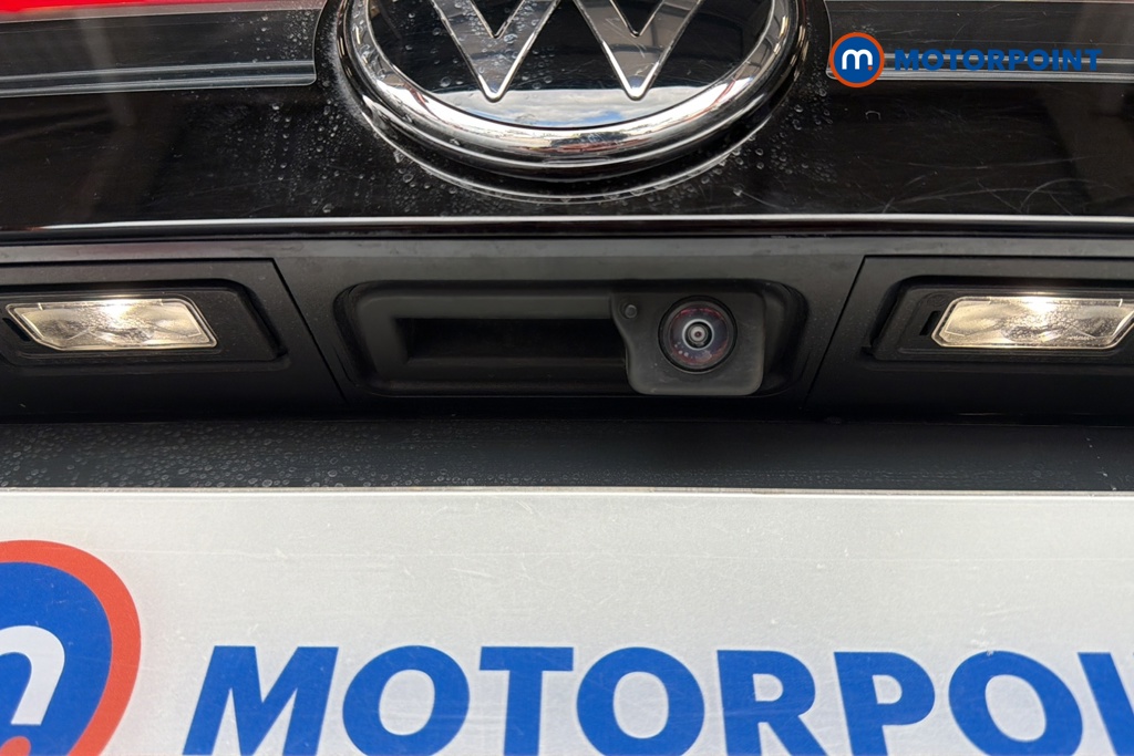 Volkswagen Tiguan R-Line Automatic Petrol SUV - Stock Number (1647795) - 37th supplementary image