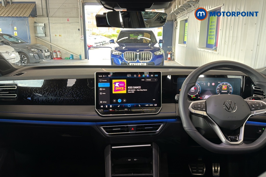 Volkswagen Tiguan R-Line Automatic Petrol SUV - Stock Number (1647795) - 1st supplementary image