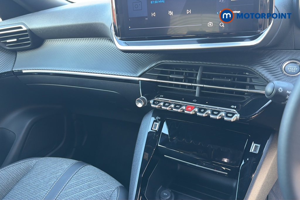 Peugeot 2008 Allure Automatic Petrol SUV - Stock Number (1647800) - 12th supplementary image