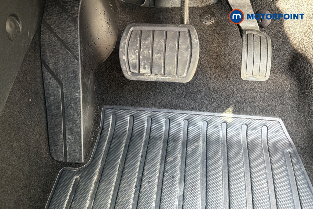 Peugeot 2008 Allure Automatic Petrol SUV - Stock Number (1647800) - 24th supplementary image