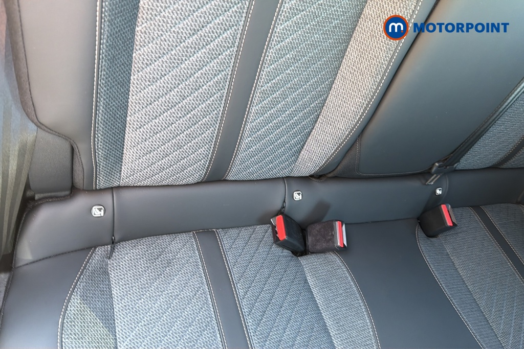 Peugeot 2008 Allure Automatic Petrol SUV - Stock Number (1647800) - 27th supplementary image