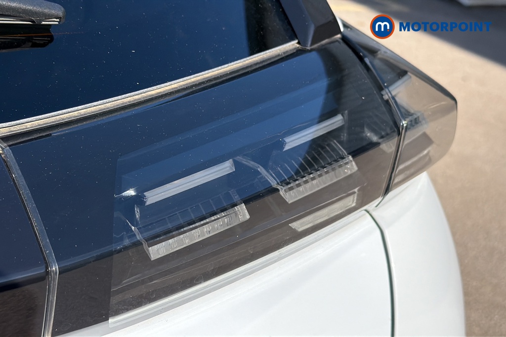 Peugeot 2008 Allure Automatic Petrol SUV - Stock Number (1647800) - 36th supplementary image
