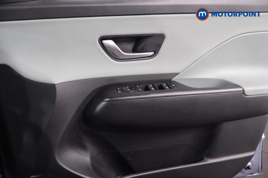 Hyundai Kona Ultimate Automatic Petrol SUV - Stock Number (1647979) - 11th supplementary image