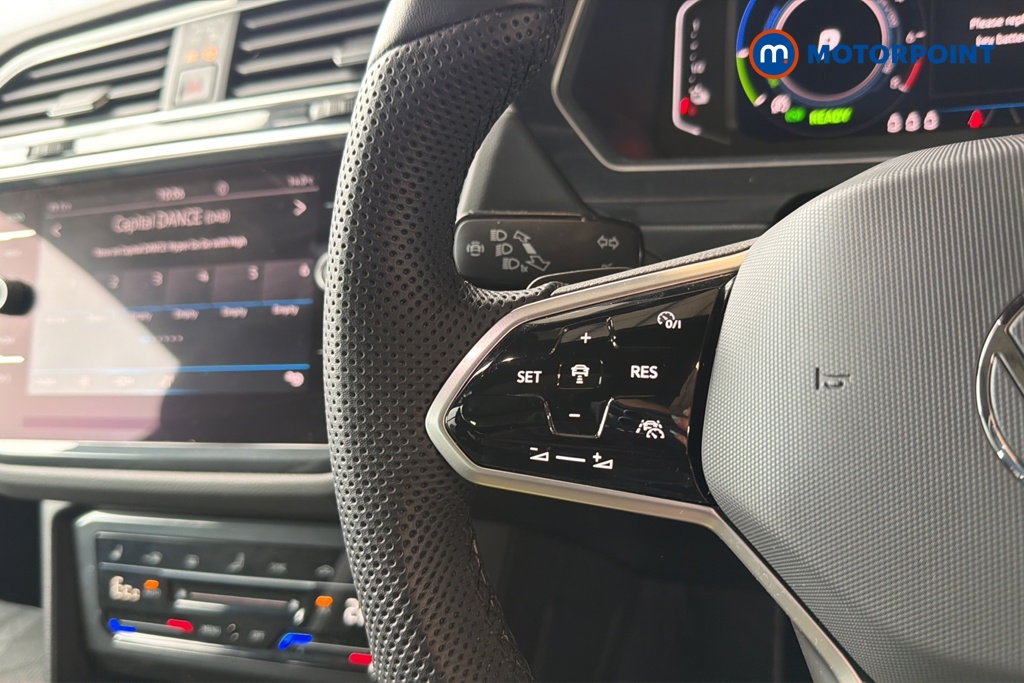 Volkswagen Tiguan Black Edition Automatic Petrol Plug-In Hybrid SUV - Stock Number (1648025) - 4th supplementary image