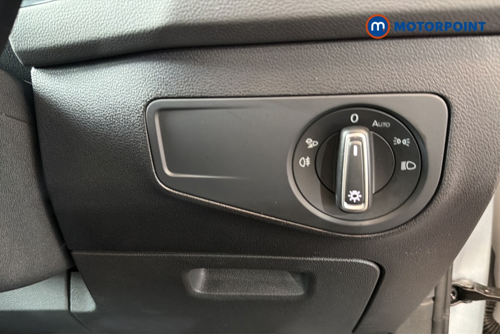 Volkswagen Tiguan Black Edition Automatic Petrol Plug-In Hybrid SUV - Stock Number (1648025) - 11th supplementary image