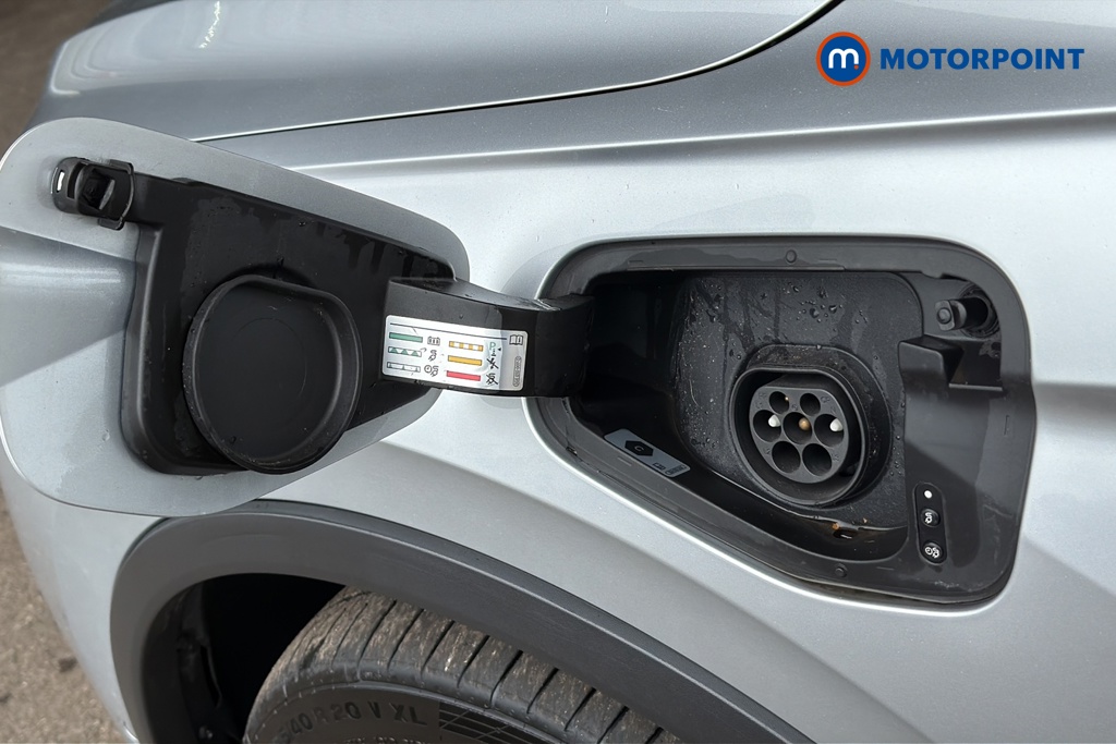 Volkswagen Tiguan Black Edition Automatic Petrol Plug-In Hybrid SUV - Stock Number (1648025) - 40th supplementary image