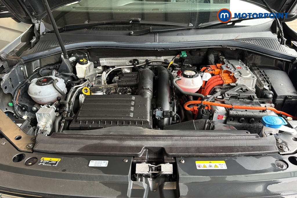 Volkswagen Tiguan Black Edition Automatic Petrol Plug-In Hybrid SUV - Stock Number (1648025) - 48th supplementary image
