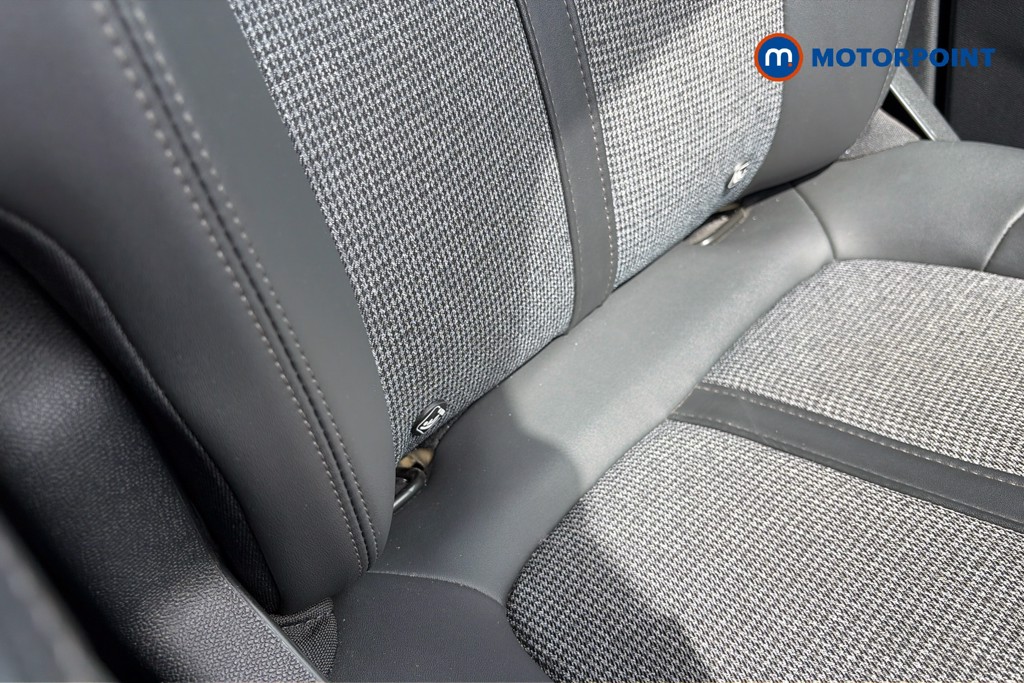 Peugeot 3008 Allure Automatic Petrol SUV - Stock Number (1648043) - 24th supplementary image