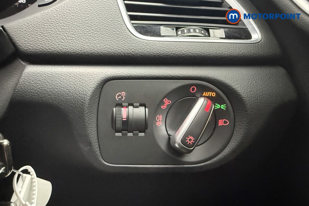 Audi Q3 S Line Edition Automatic Petrol SUV - Stock Number (1648231) - 16th supplementary image