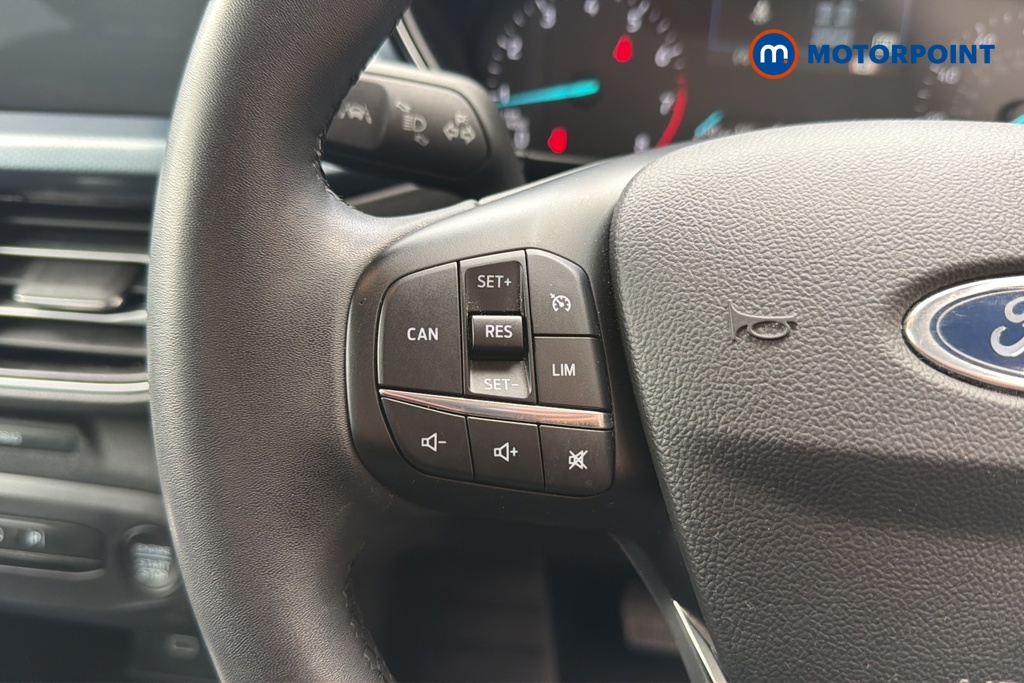 Ford Focus Active Automatic Petrol Estate - Stock Number (1648351) - 4th supplementary image