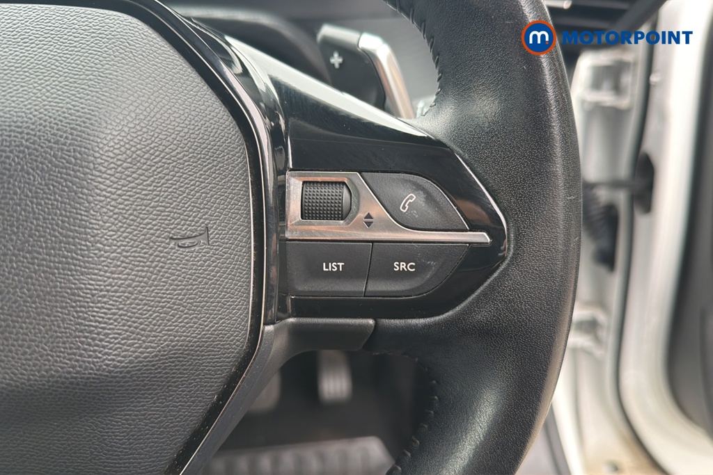 Peugeot 2008 Allure Premium Automatic Petrol SUV - Stock Number (1648385) - 3rd supplementary image