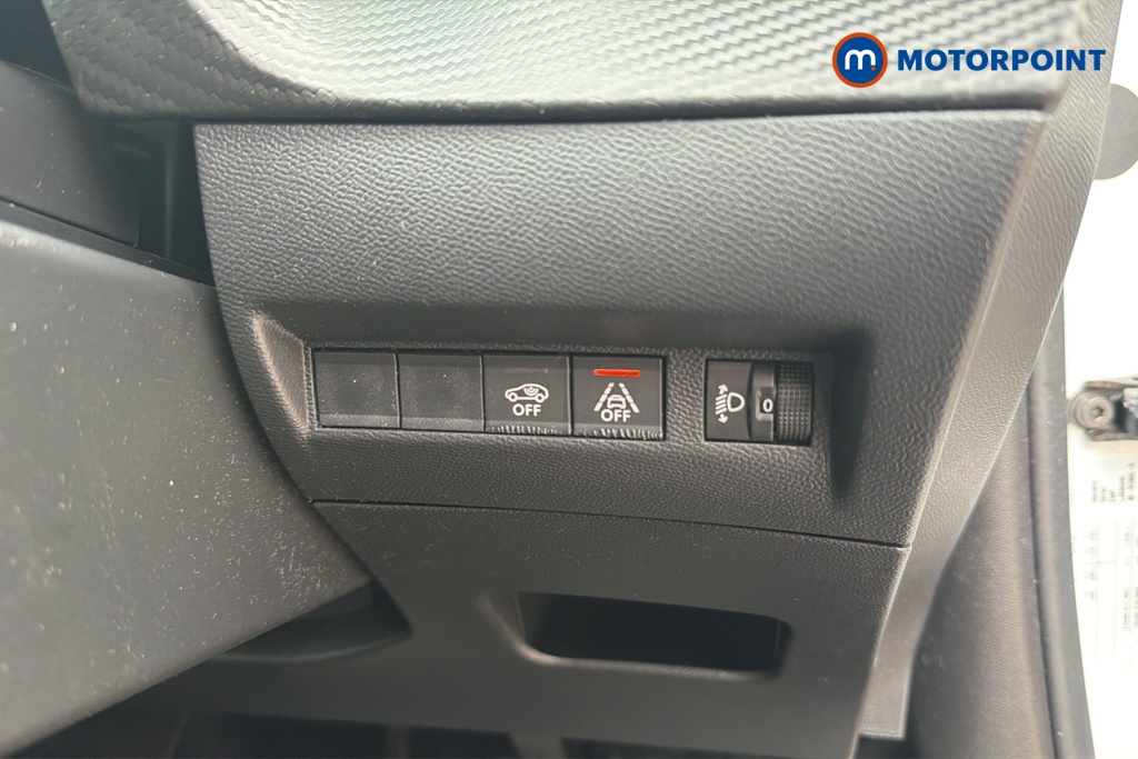 Peugeot 2008 Allure Premium Automatic Petrol SUV - Stock Number (1648385) - 11th supplementary image
