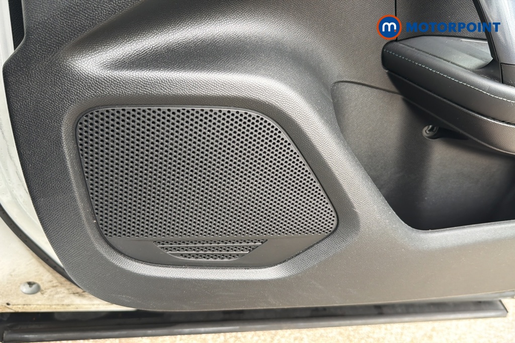 Peugeot 2008 Allure Premium Automatic Petrol SUV - Stock Number (1648385) - 21st supplementary image