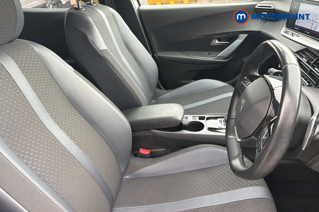 Peugeot 2008 Allure Premium Automatic Petrol SUV - Stock Number (1648385) - 22nd supplementary image