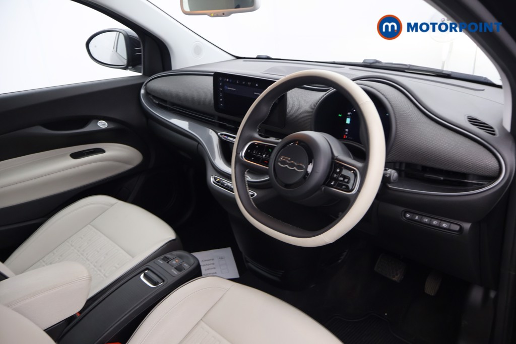 Fiat 500 La Prima Automatic Electric Convertible - Stock Number (1648572) - 13th supplementary image