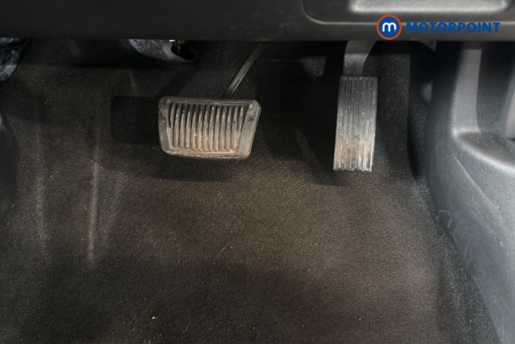 Hyundai I10 Premium Automatic Petrol Hatchback - Stock Number (1648601) - 24th supplementary image
