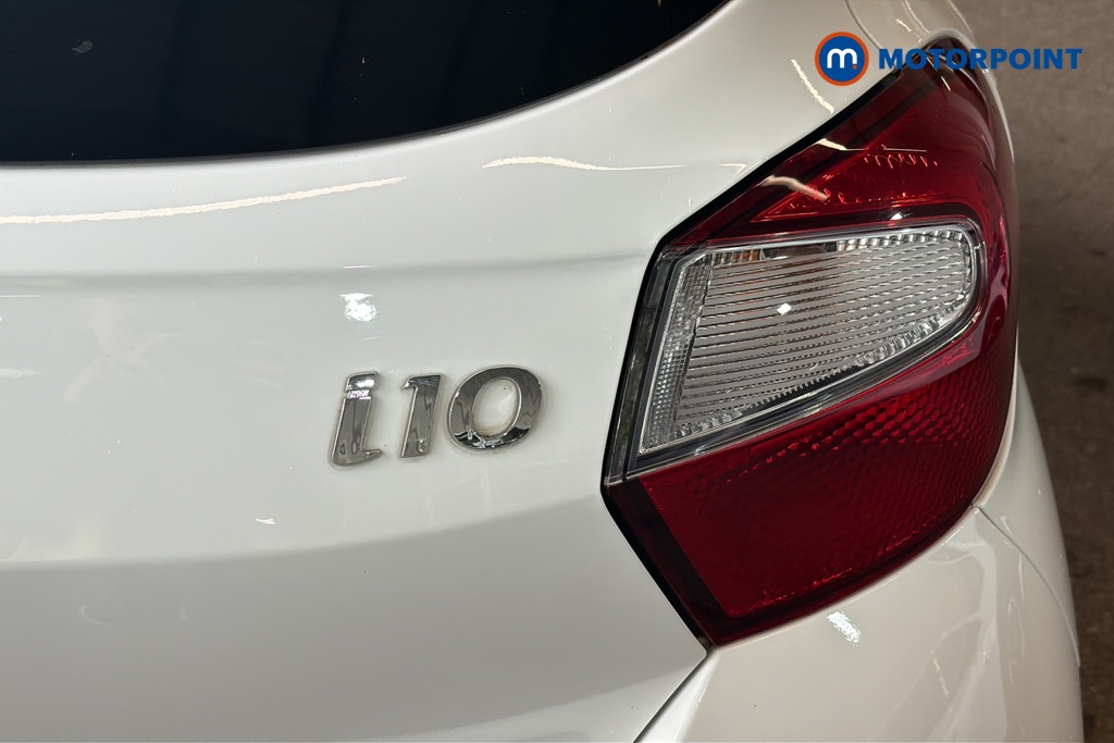 Hyundai I10 Premium Automatic Petrol Hatchback - Stock Number (1648601) - 36th supplementary image