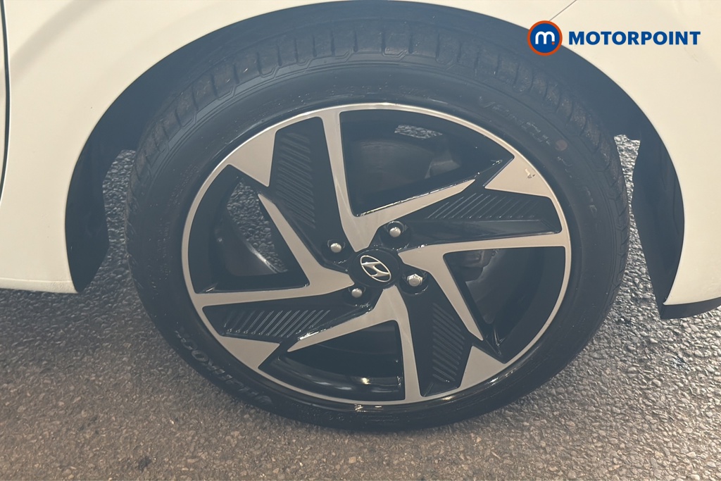 Hyundai I10 Premium Automatic Petrol Hatchback - Stock Number (1648601) - 47th supplementary image