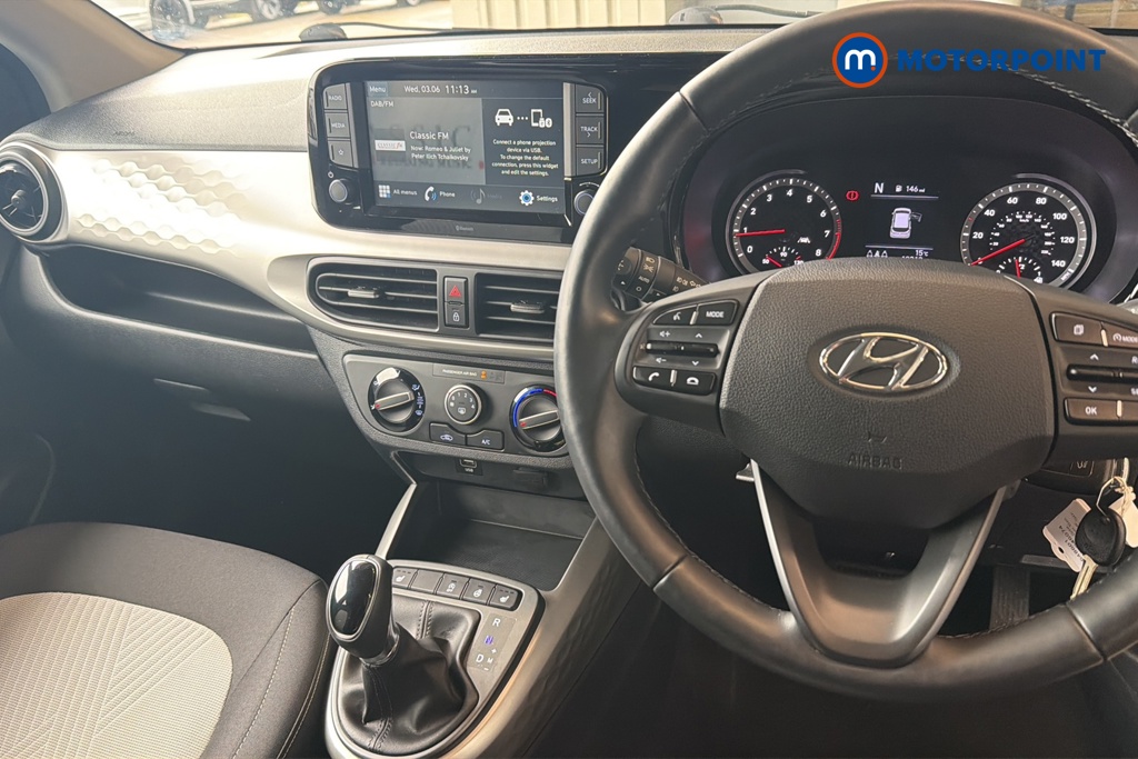 Hyundai I10 Premium Automatic Petrol Hatchback - Stock Number (1648601) - 1st supplementary image