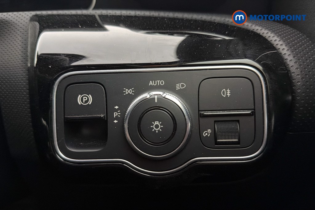 Mercedes-Benz A Class Amg Line Automatic Petrol Plug-In Hybrid Hatchback - Stock Number (1648636) - 18th supplementary image