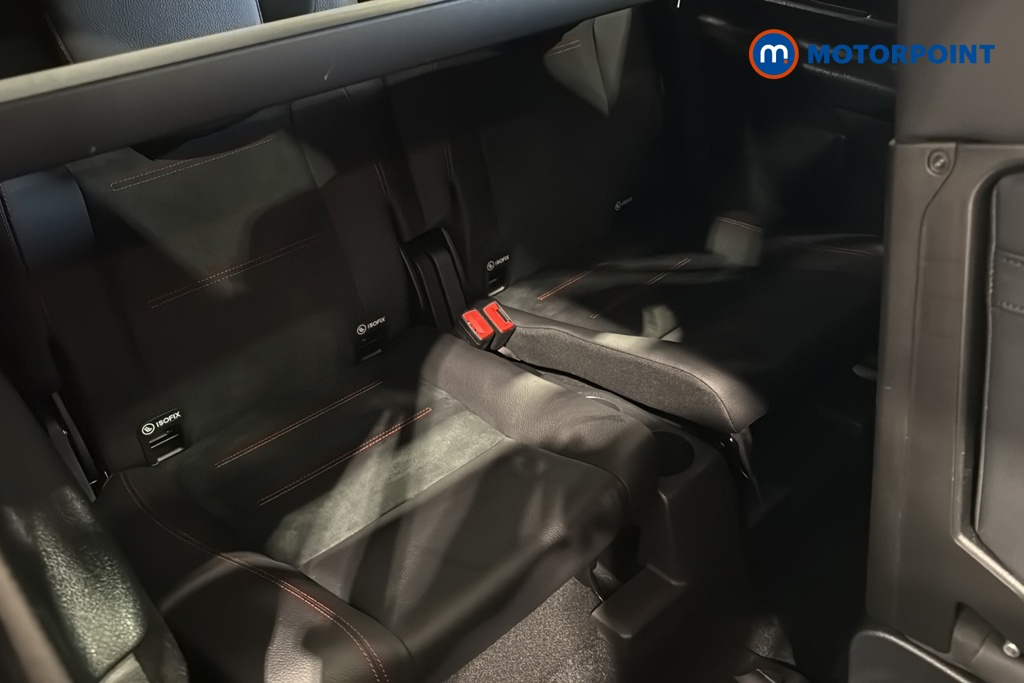 Mercedes-Benz GLB Amg Line Automatic Petrol SUV - Stock Number (1649082) - 29th supplementary image
