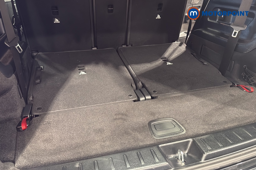 Mercedes-Benz GLB Amg Line Automatic Petrol SUV - Stock Number (1649082) - 31st supplementary image