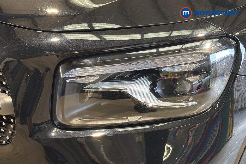 Mercedes-Benz GLB Amg Line Automatic Petrol SUV - Stock Number (1649082) - 42nd supplementary image