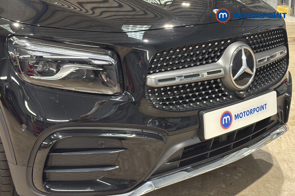 Mercedes-Benz GLB Amg Line Automatic Petrol SUV - Stock Number (1649082) - 43rd supplementary image