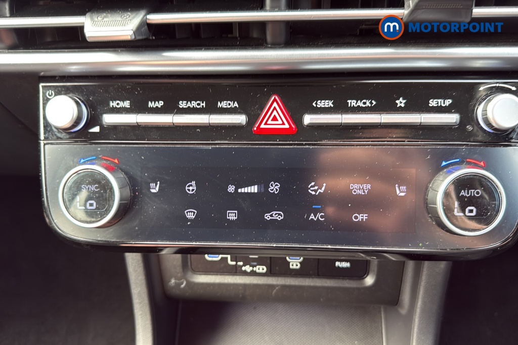 Hyundai Tucson Premium Automatic Petrol-Electric Hybrid SUV - Stock Number (1649396) - 12th supplementary image