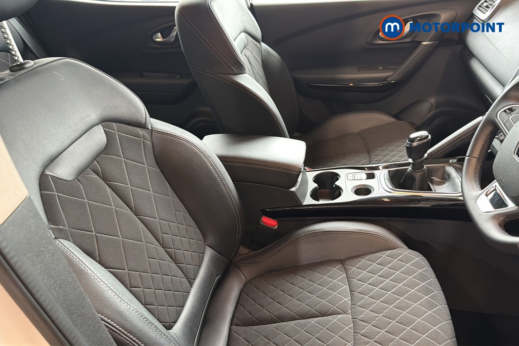 Renault Kadjar Iconic Manual Petrol SUV - Stock Number (1649452) - 22nd supplementary image