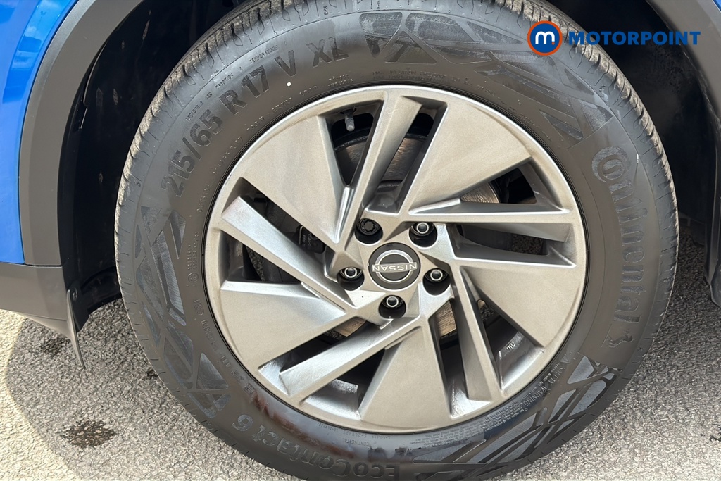 Nissan Qashqai Acenta Premium Manual Petrol SUV - Stock Number (1649515) - 44th supplementary image