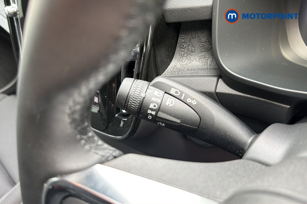 Volvo Ex40 Core Automatic Electric SUV - Stock Number (1649556) - 5th supplementary image