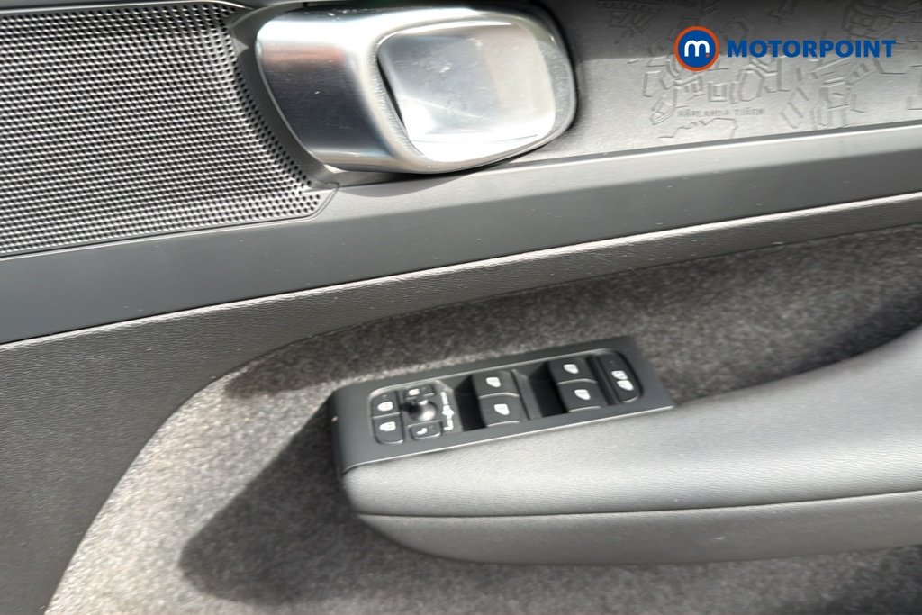 Volvo Ex40 Core Automatic Electric SUV - Stock Number (1649556) - 19th supplementary image