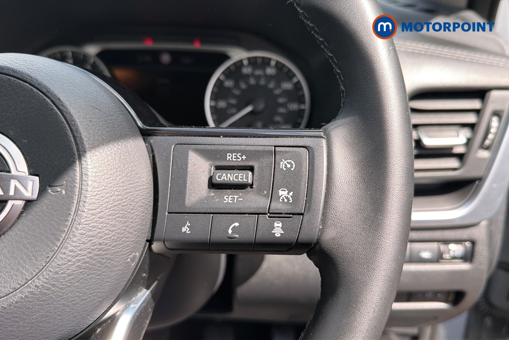 Nissan Qashqai Acenta Premium Manual Petrol SUV - Stock Number (1649660) - 3rd supplementary image